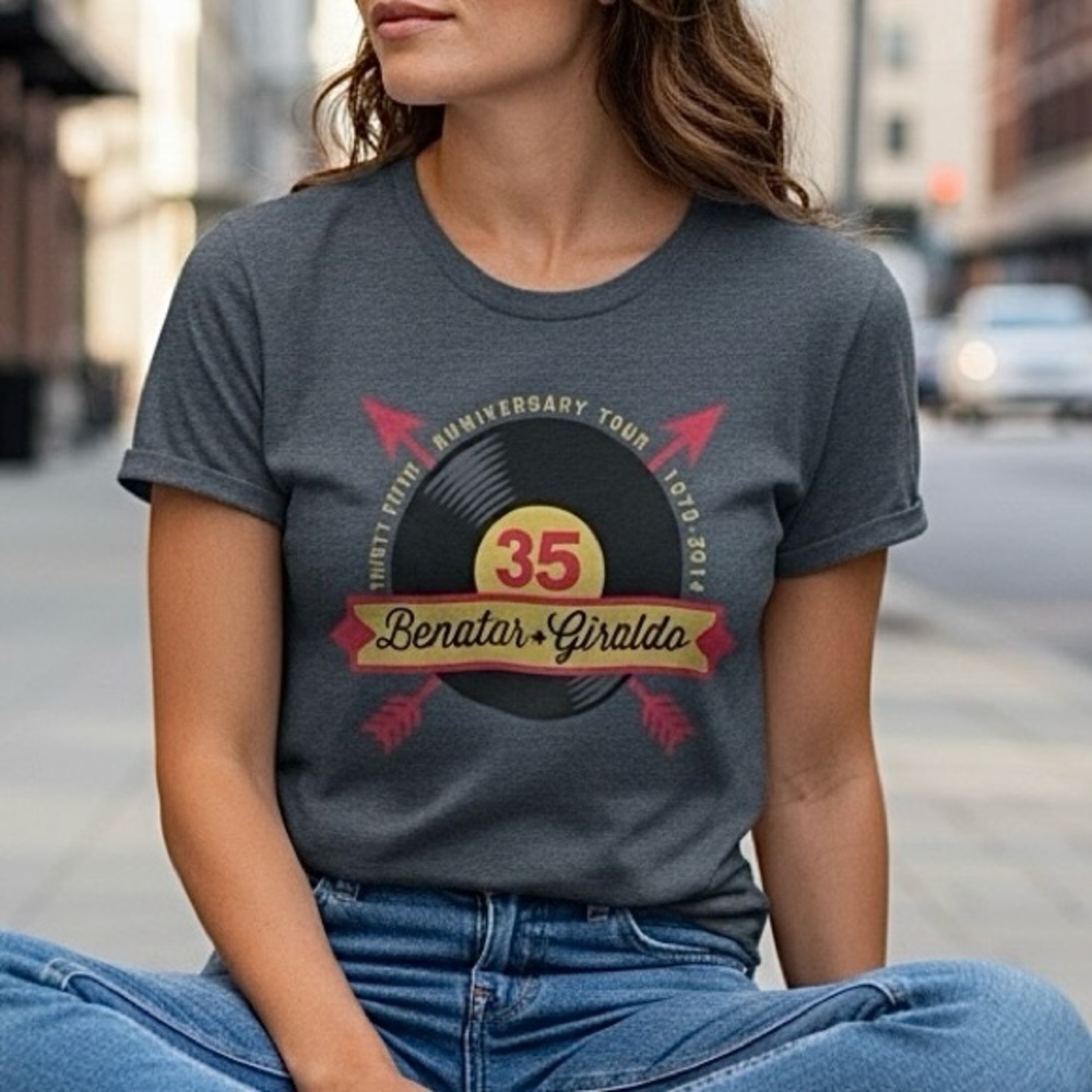 Gildan Pat Benatar 35th Anniversary Concert Tour Band T-Shirt Tee 2014 Sz L Gray